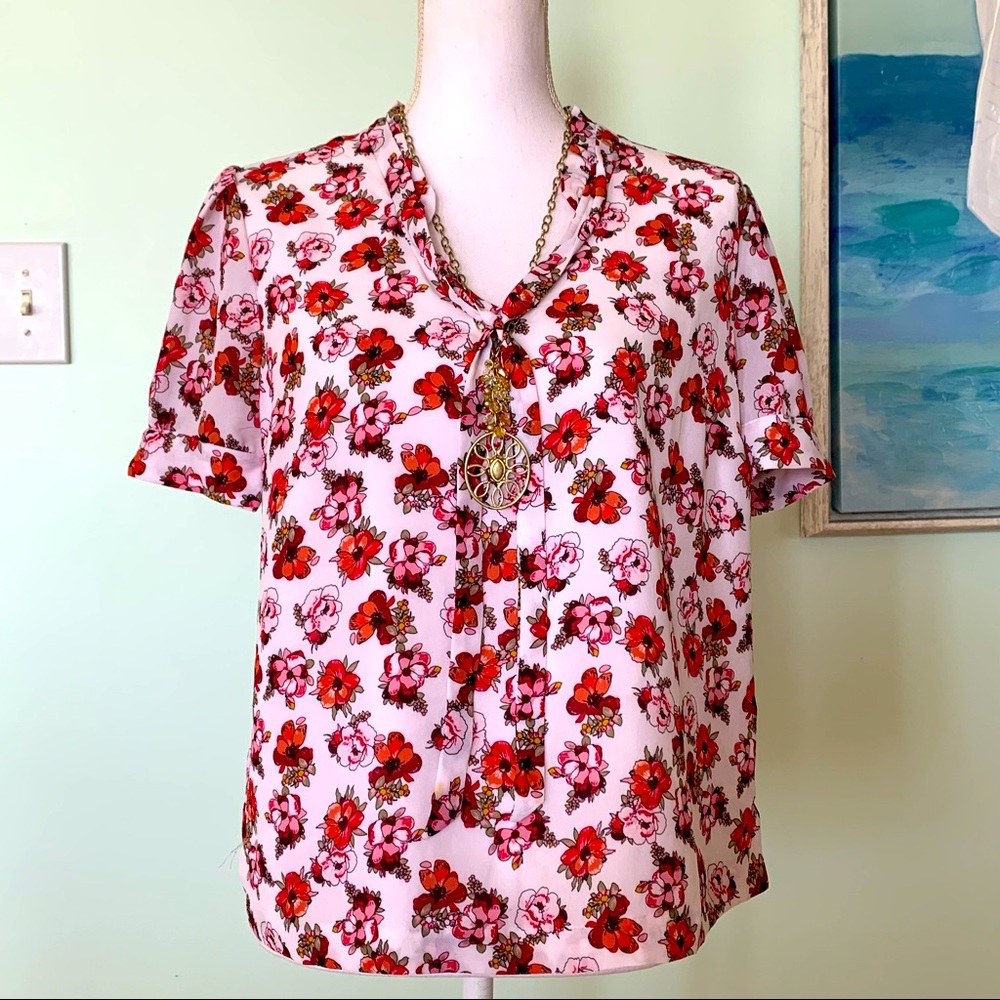 🏷️ Maison Jules Floral Ruffle Neck Blouse Top M